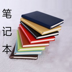 各種顏色的筆記本